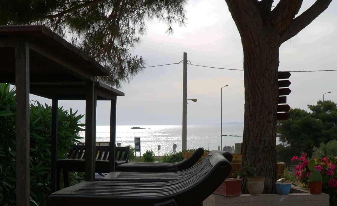 Me Gusta Suite By The Sea Anavyssos Extérieur photo
